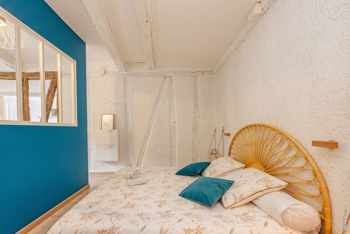 Chambre du loft médiéval de Casa Glèsia SPA